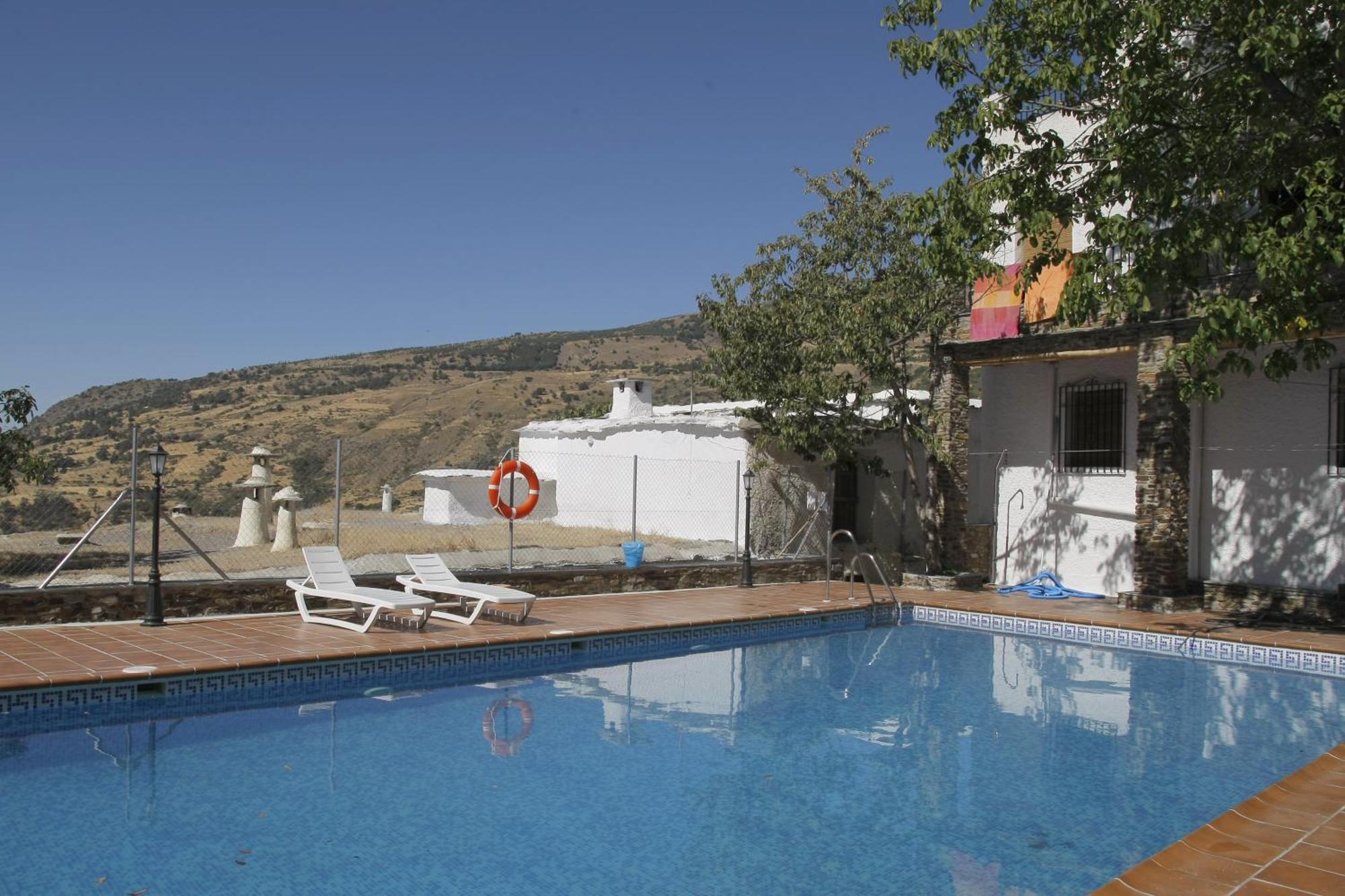 Hostal Rural Poqueira Capileira Buitenkant foto